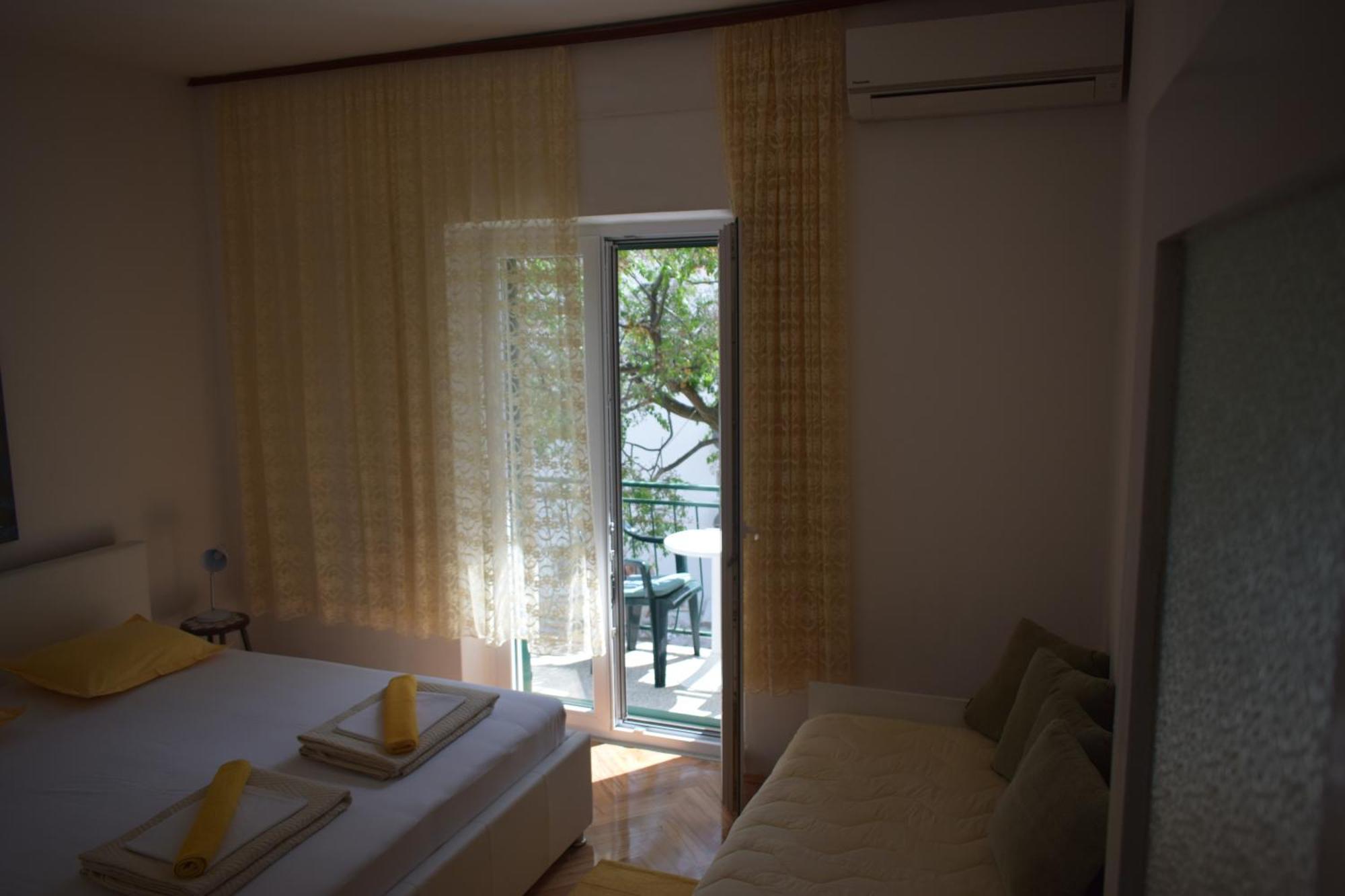 Apartment Antonella มาคาร์สกา ภายนอก รูปภาพ