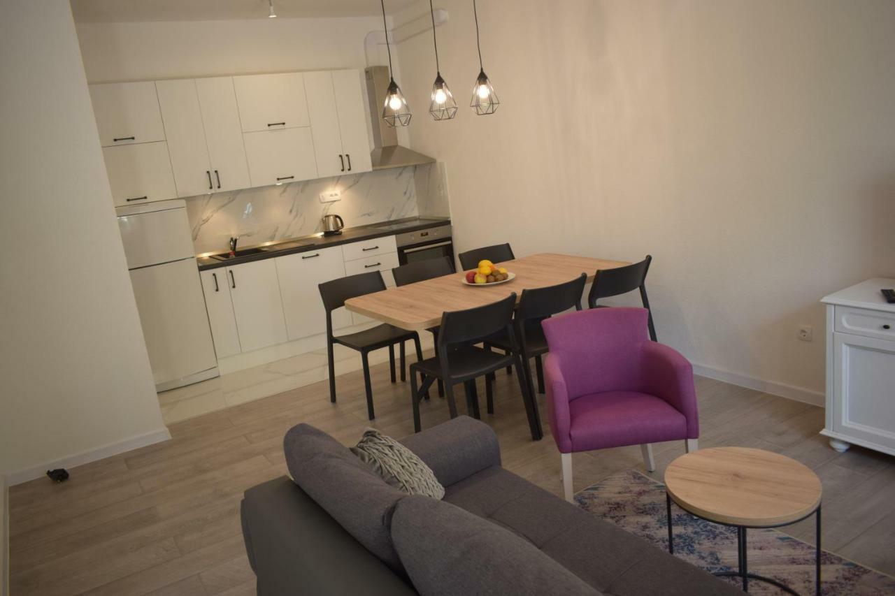 Apartment Antonella มาคาร์สกา ภายนอก รูปภาพ